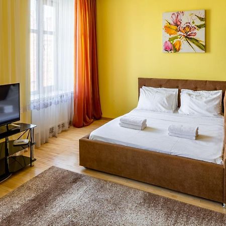 Alfa Apartments Ohienka 17 1 Lviv Buitenkant foto