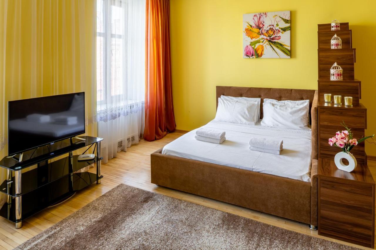 Alfa Apartments Ohienka 17 1 Lviv Buitenkant foto