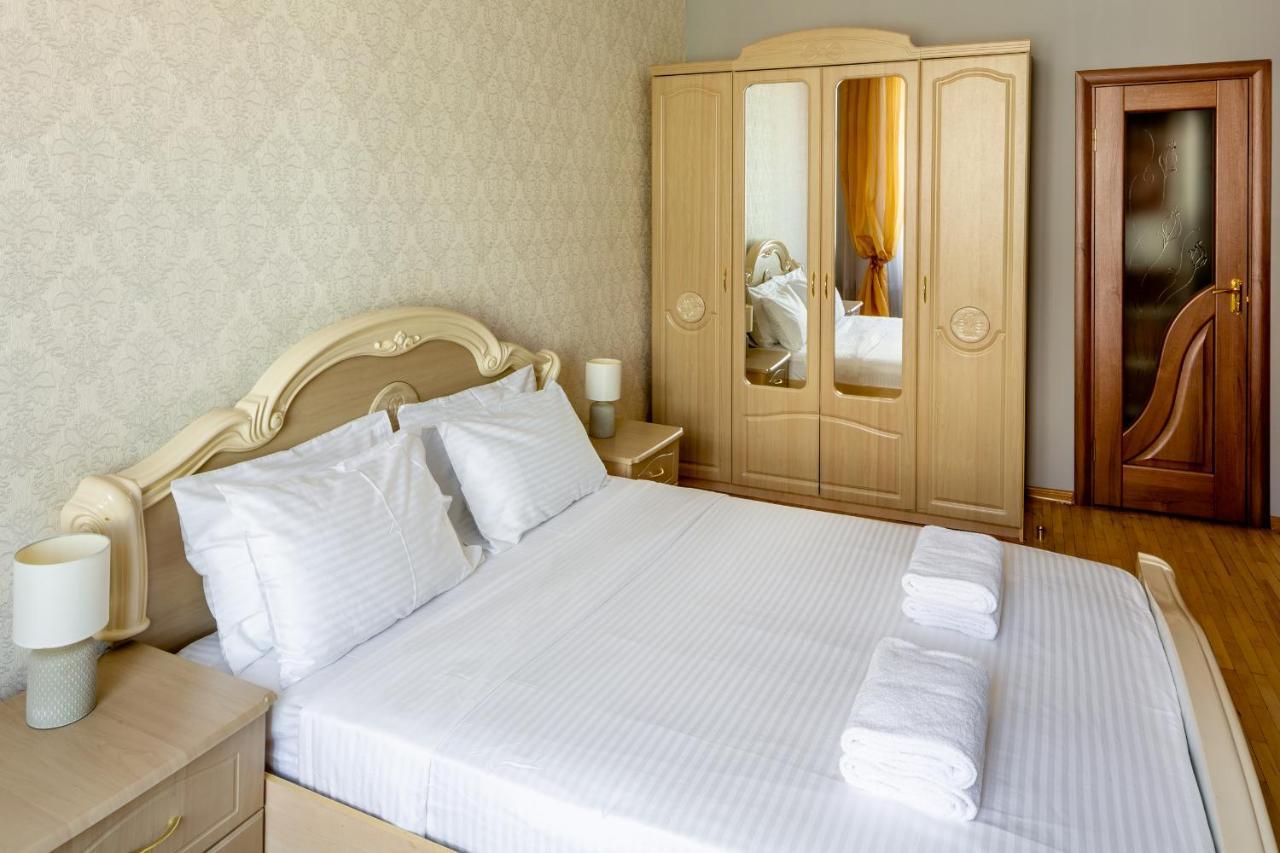 Alfa Apartments Ohienka 17 1 Lviv Buitenkant foto