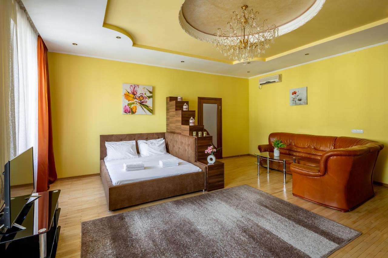 Alfa Apartments Ohienka 17 1 Lviv Buitenkant foto